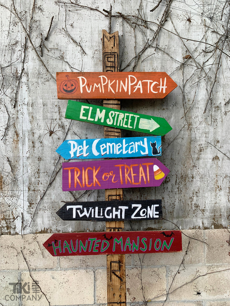 Horror Movie Themed Spooky Directional Signs